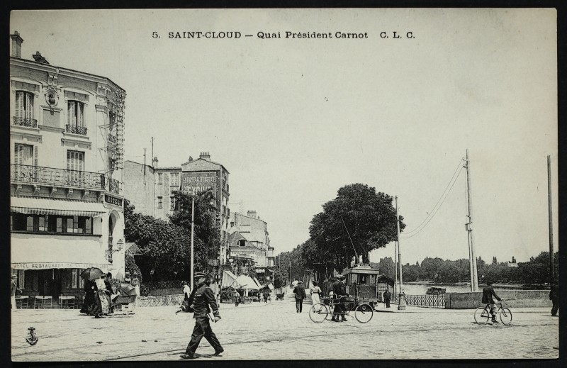 Carte postale ancienne Quai Président carnot à Saint-Cloud