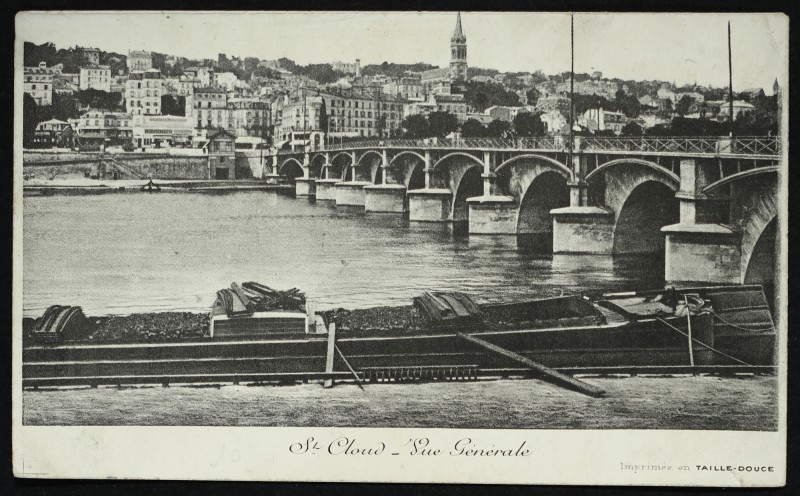 Carte postale ancienne Saint Cloud - Vue générale à Saint-Cloud
