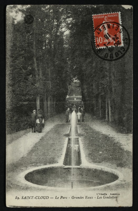 Carte postale ancienne Le Parc - Grandes Eaux - Les Goulottes à Saint-Cloud