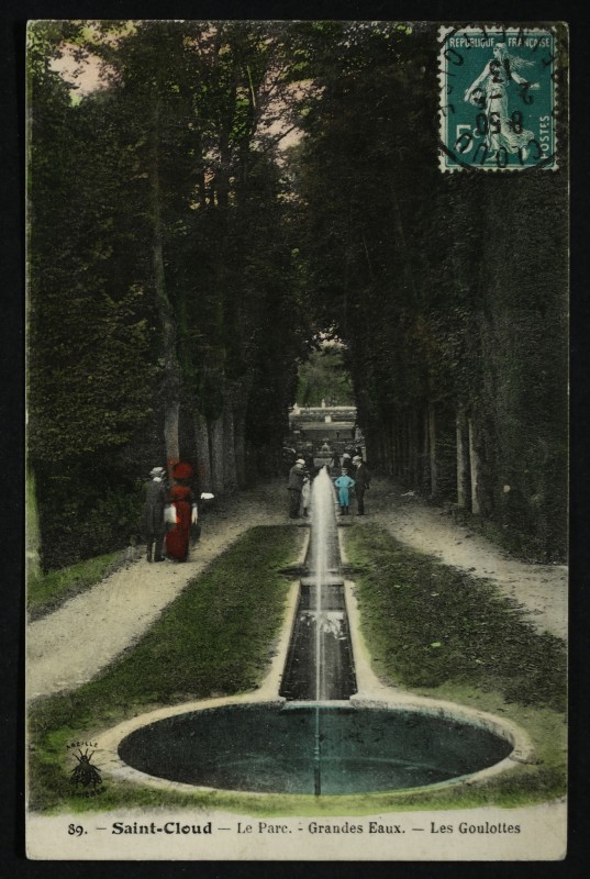 Carte postale ancienne Le Parc - Grandes Eaux - Les Goulottes à Saint-Cloud
