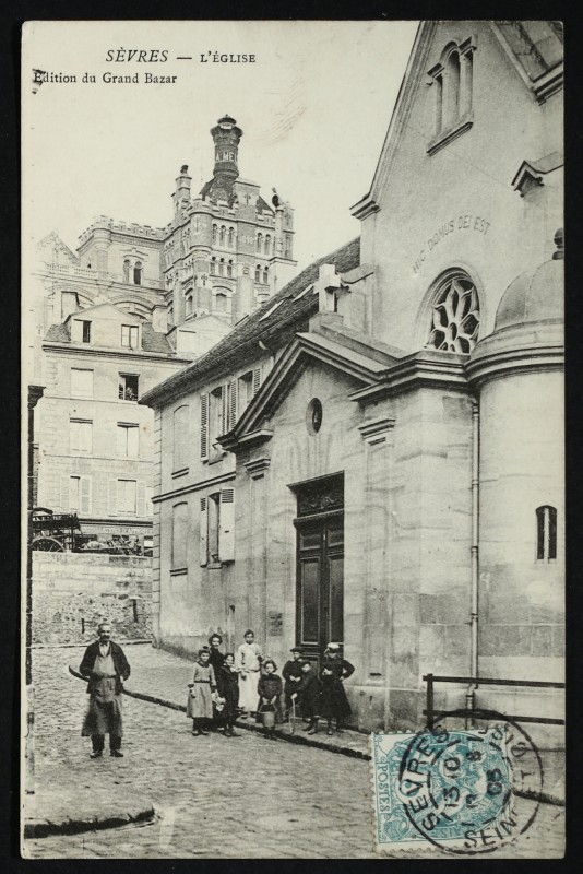 Carte postale ancienne L'Eglise à Sèvres