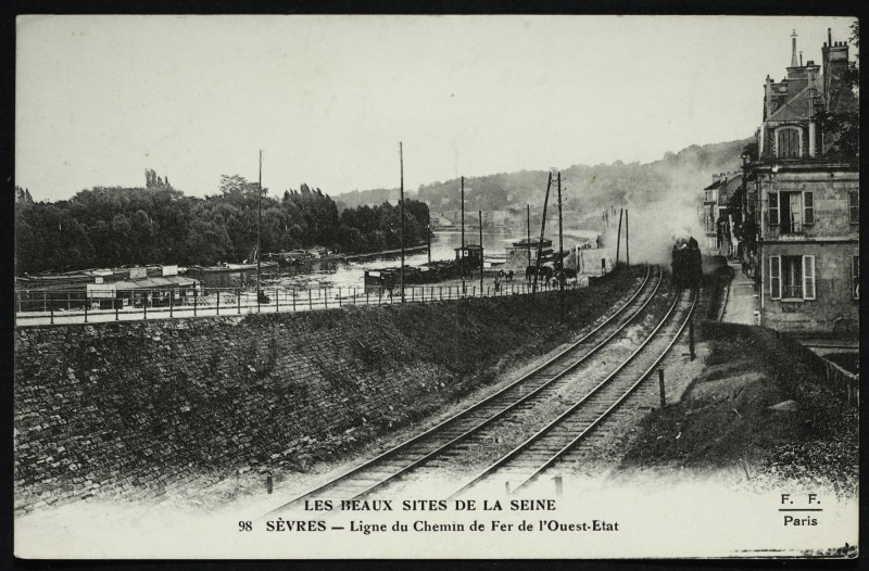 Carte postale ancienne Ligne du Chemin de Fer de l'Ouest-Etat à Sèvres