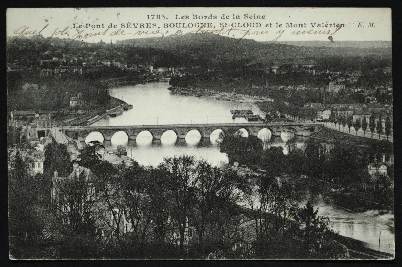 Carte postale ancienne Les Bords de la Seine - Le pont de Sèvres, Boulogne et le Mont Valérien à Antony
