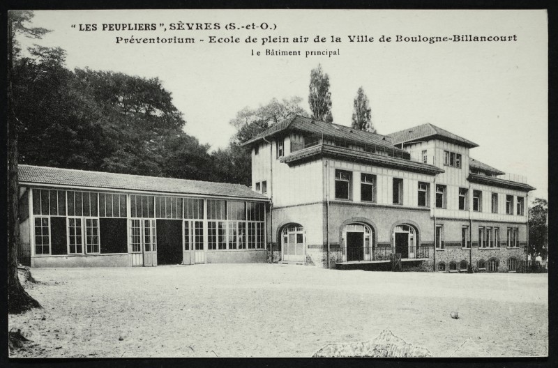 Carte postale ancienne Cf. 9FI/SEV_247/2. à Sèvres