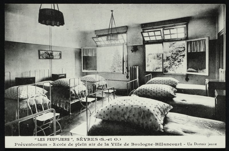 Carte postale ancienne Cf. 9FI/SEV_247/4. à Sèvres