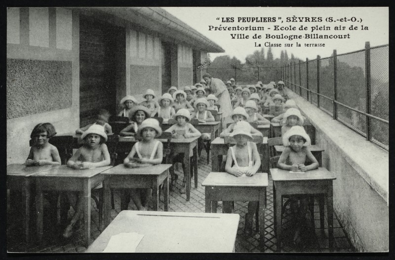 Carte postale ancienne Cf. 9FI/SEV_247/13. à Sèvres