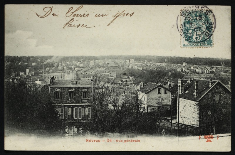 Carte postale ancienne Vue générale à Sèvres