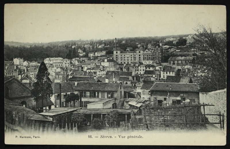 Carte postale ancienne Vue générale à Sèvres