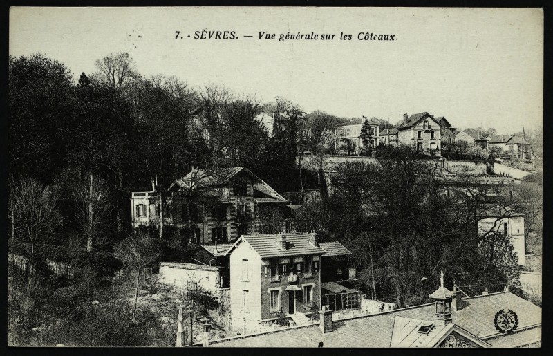 Carte postale ancienne Vue générale sur les Côteaux à Sèvres