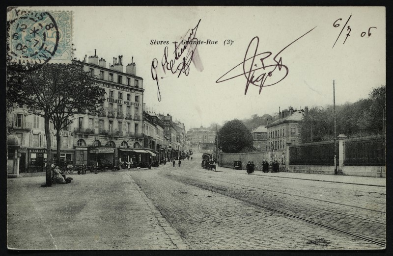 Carte postale ancienne Grande-Rue à Sèvres