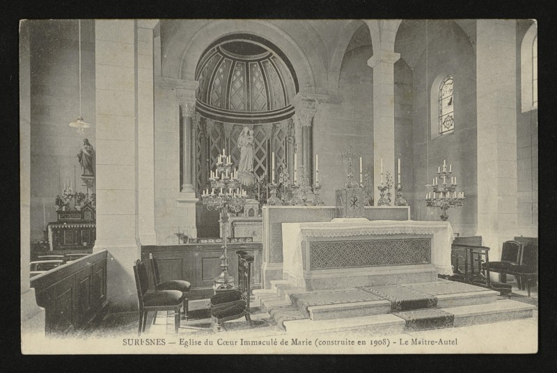 Carte postale ancienne Eglise du Coeur Immaculé de Marie (construite en 1908) - Le Maître-Autel à Suresnes