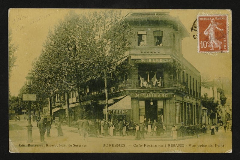 Carte postale ancienne Café-Restaurant Ribard - Vue prise du Pont à Suresnes