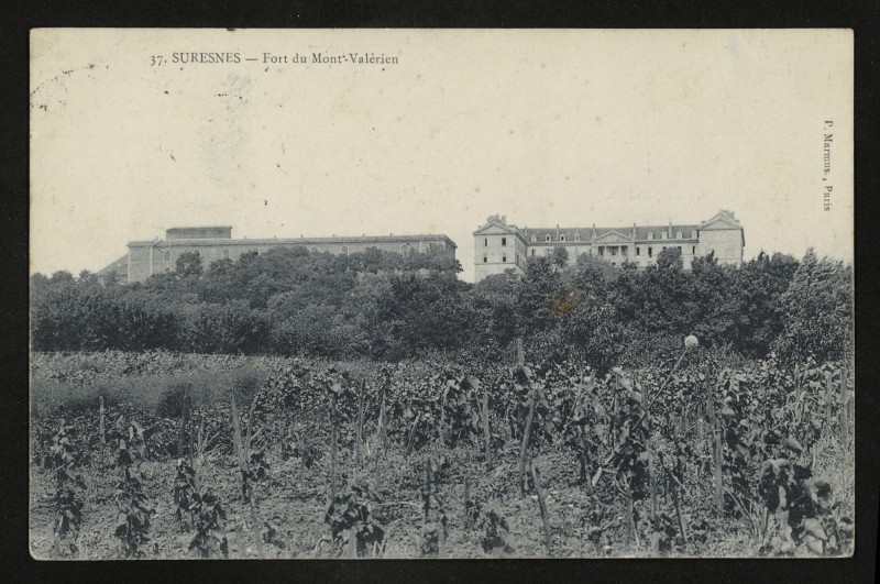Carte postale ancienne Fort du  Mont-Valérien à Suresnes