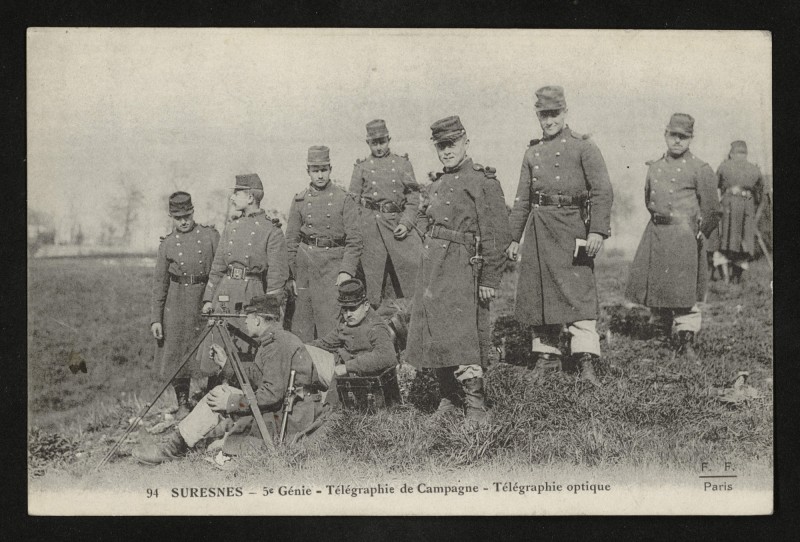 Carte postale ancienne 5è Génie - Télégraphie de Campagne - Télégraphie optique à Suresnes
