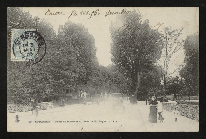 Carte postale ancienne Porte de Suresnes au Bois de Boulogne à Suresnes