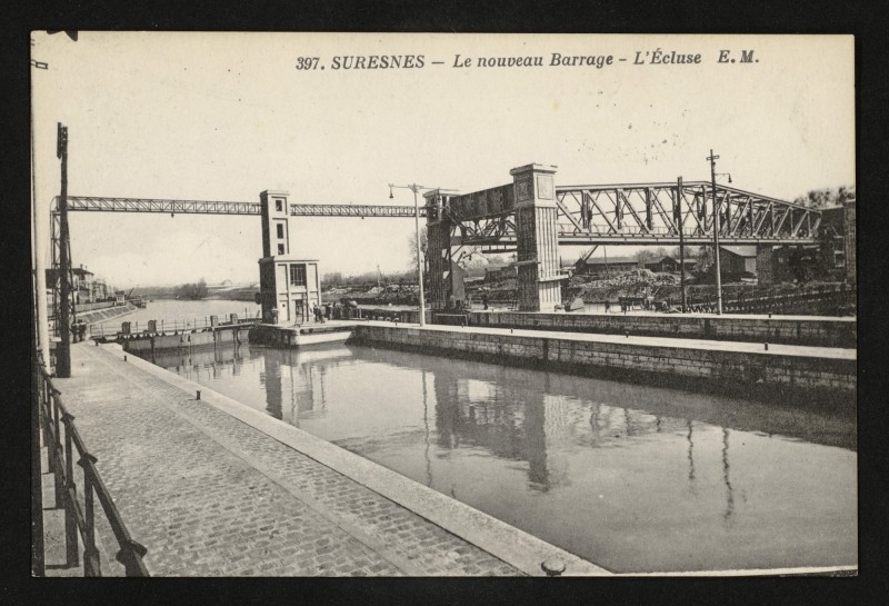 Carte postale ancienne Le nouveau Barrage - L'Ecluse à Suresnes