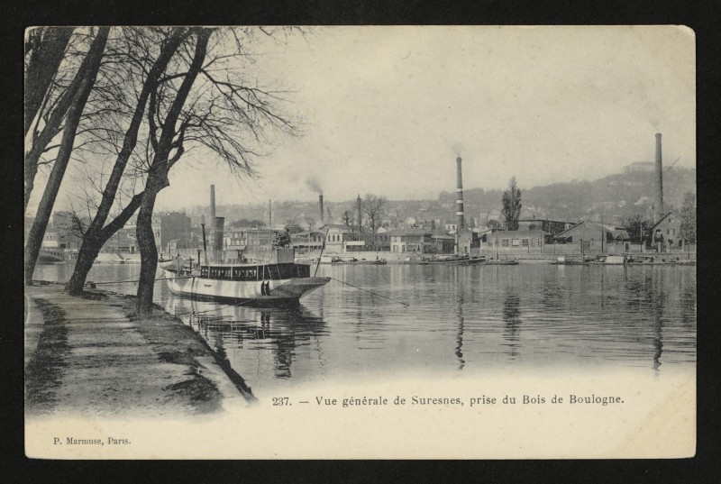 Carte postale ancienne Vue générale, prise du Bois de Boulogne à Suresnes