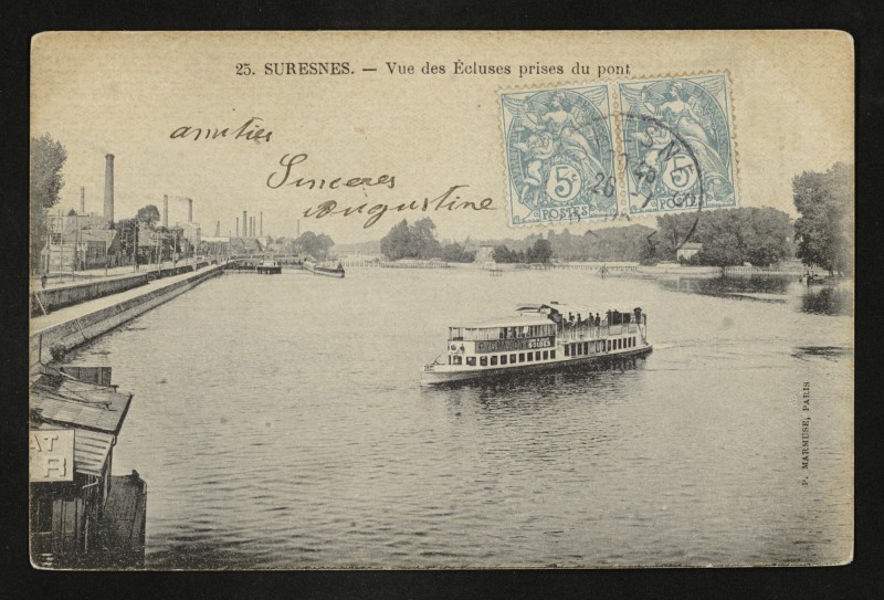 Carte postale ancienne Vue des Ecluses prise du Pont à Suresnes