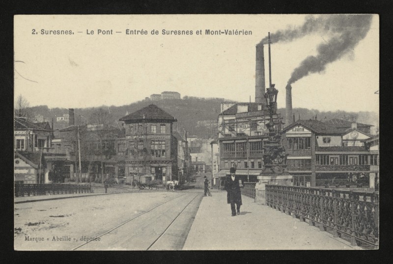 Carte postale ancienne Le Pont - Entrée de Suresnes et Mont-Valérien à Suresnes