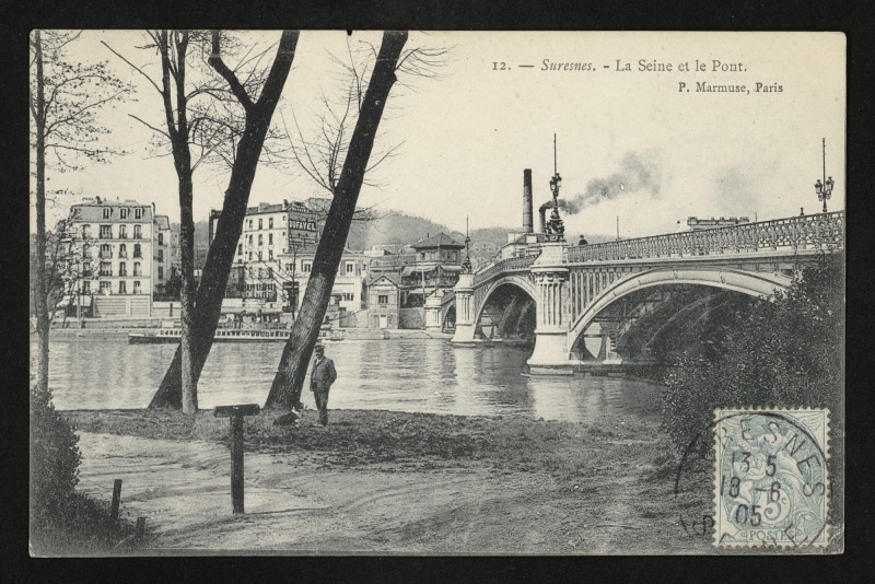 Carte postale ancienne La Seine et le Pont à Suresnes