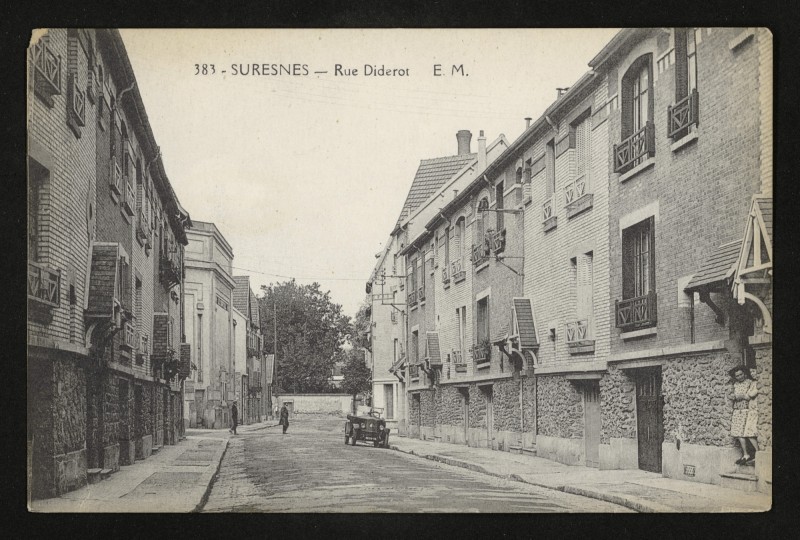 Carte postale ancienne Rue Diderot à Suresnes