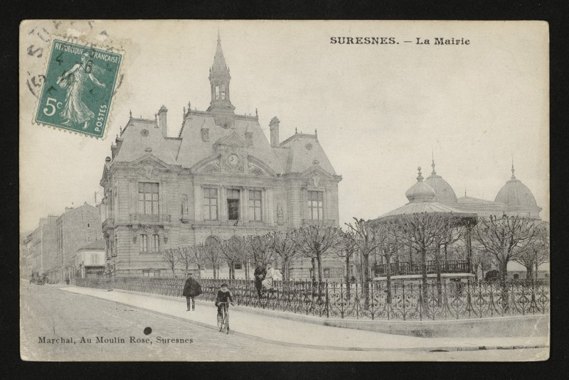 Carte postale ancienne La Mairie à Suresnes