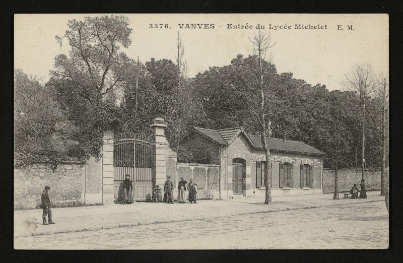 Carte postale ancienne Entrée du Lycée Michelet à Vanves