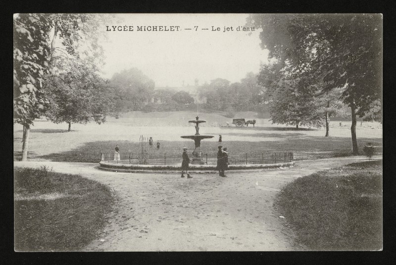 Carte postale ancienne Lycée Michelet - Le Jet d'eau à Vanves