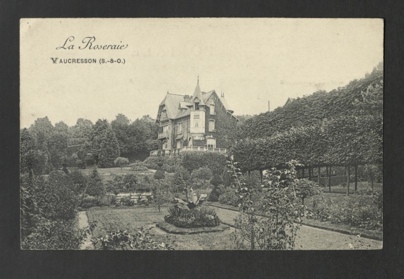 Carte postale ancienne La Roseraie à Vaucresson