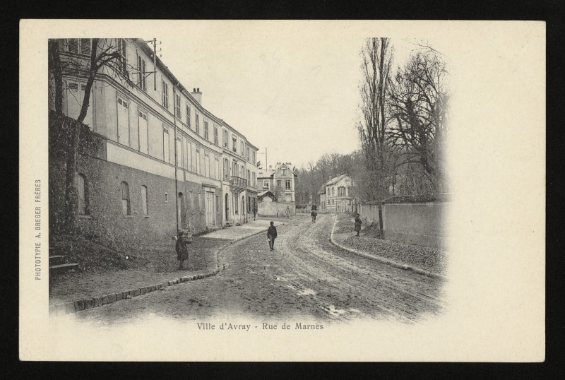 Carte postale ancienne Rue de Marnes à Ville-d'Avray