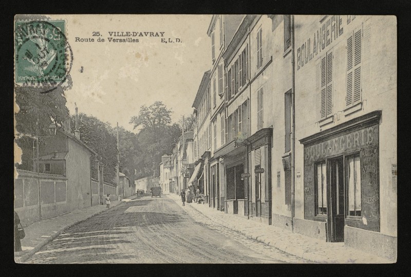 Carte postale ancienne Route de Versailles à Ville-d'Avray
