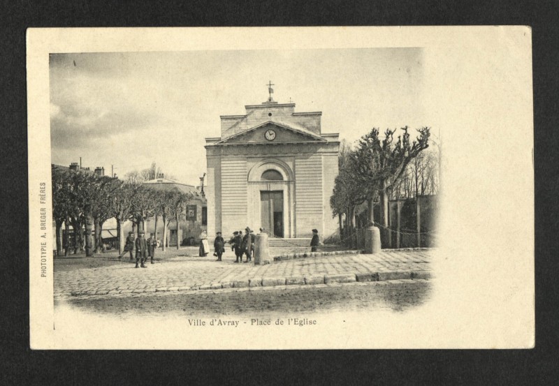 Carte postale ancienne Place de l'Eglise à Ville-d'Avray