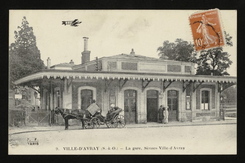 Carte postale ancienne La gare, Sèvres-Ville-d'Avray à Sèvres