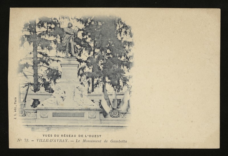 Carte postale ancienne Le Monument de Gambetta à Sèvres