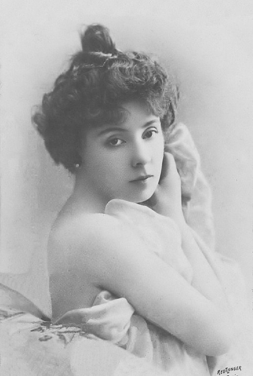 Carte postale ancienne Amélie Diéterle (1871-1941) (B50)