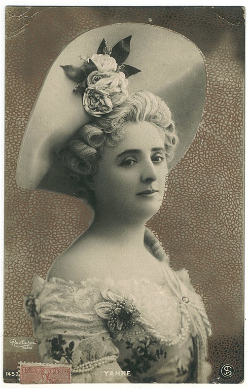 Carte postale ancienne Yahne SIP. 1453. Photo Reutlinger