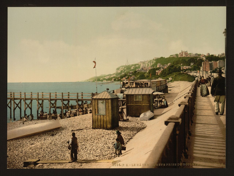 Carte postale ancienne La Heve from the Maritime Boulevard, Havre, France-LCCN2001698149
