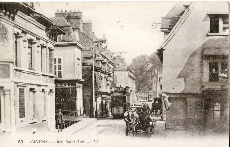 Carte postale ancienne Ll 50 - Amiens - Rue Saint-Leu à Amiens