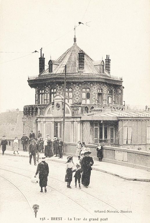 Carte postale ancienne Tour Tanguy - 1910 à Brest