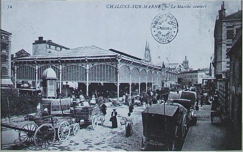 Carte postale ancienne Marché couvert carte début Xx à Châlons-en-Champagne
