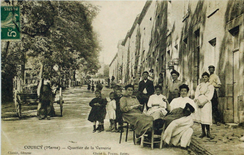 Carte postale ancienne Courcy la verrerie 08403 à Courcy