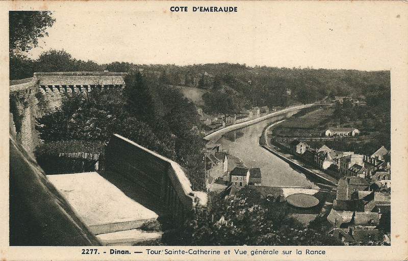 Carte postale ancienne Dinan-Fr-22-carte postale-02 à Dinan