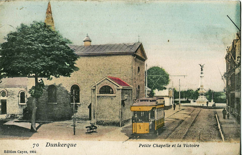 Carte postale ancienne Cayez 70 - Dunkerque - Petite Chapelle et la Victoire à Dunkerque