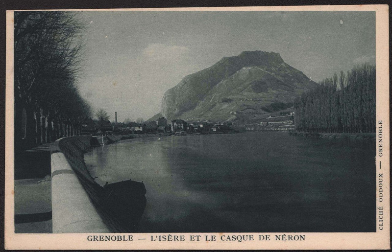 Carte postale ancienne Grenoble - L'Isére et le casque de Néron à Grenoble