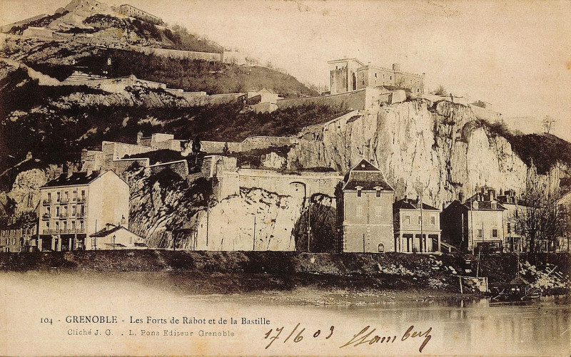 Carte postale ancienne Grenoble forts rabot bastille  à Grenoble