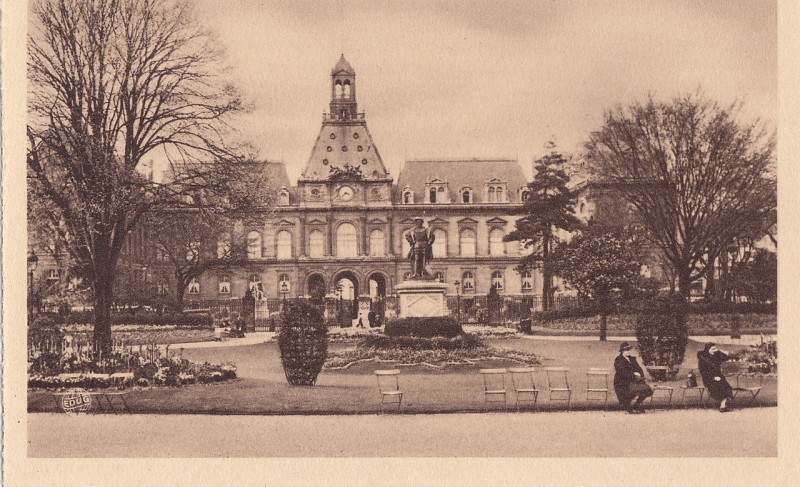 Carte postale ancienne Le Havre, França, L´Hôtel de Ville et les Jaroins, princípio do séc. XX, França, Arquivo de Villa Maria, Angra do Heroísmo, Açores. au Havre