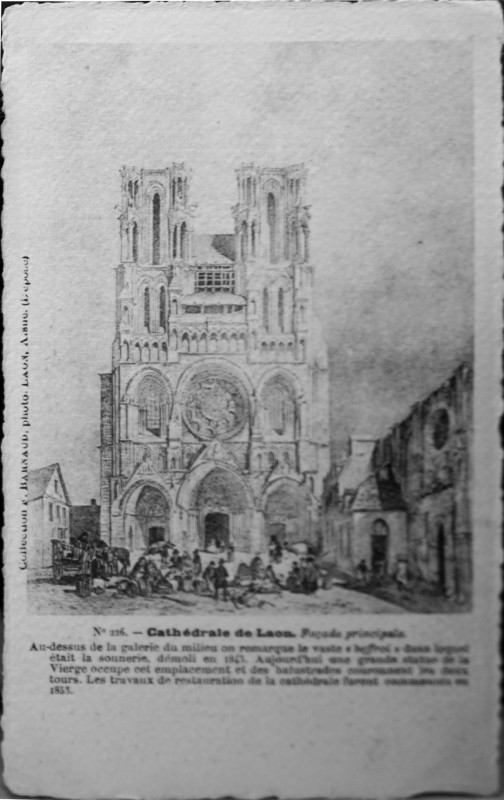 Carte postale ancienne Cathédrale de Laon portail 09863 à Laon