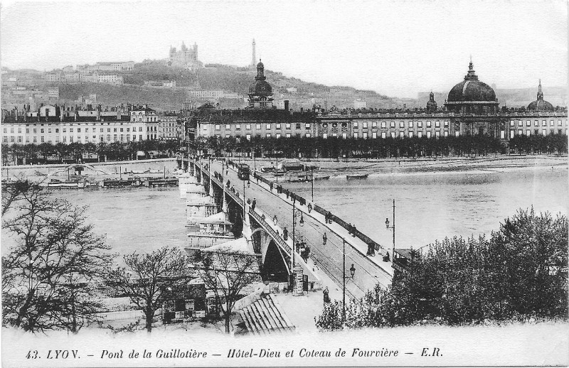 Carte postale ancienne Lyon Pont de la Guillotière Er postcard à Lyon