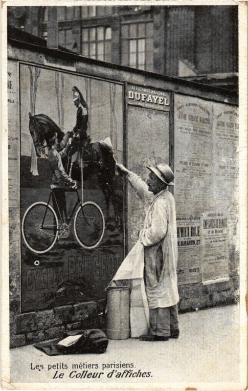 Carte postale ancienne Paris Petits Metiers le Colleur d'affiches