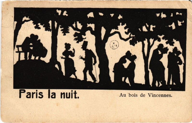 Carte postale ancienne Paris La Nuit Silhouettes Au bois de Vincennes